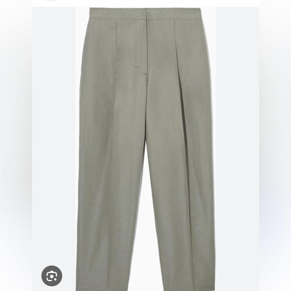 Tapered-Pleated Linen Blend Chinos | Size 4 | Stone